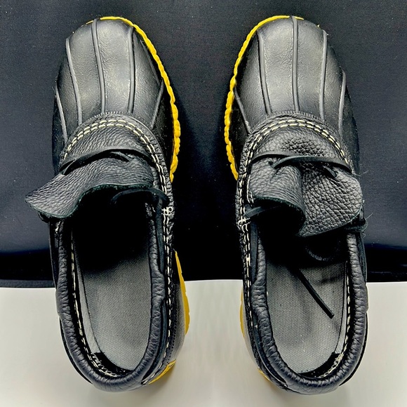 Bean boots by LL Bean size 7M looks brand new. - Picture 6 of 9